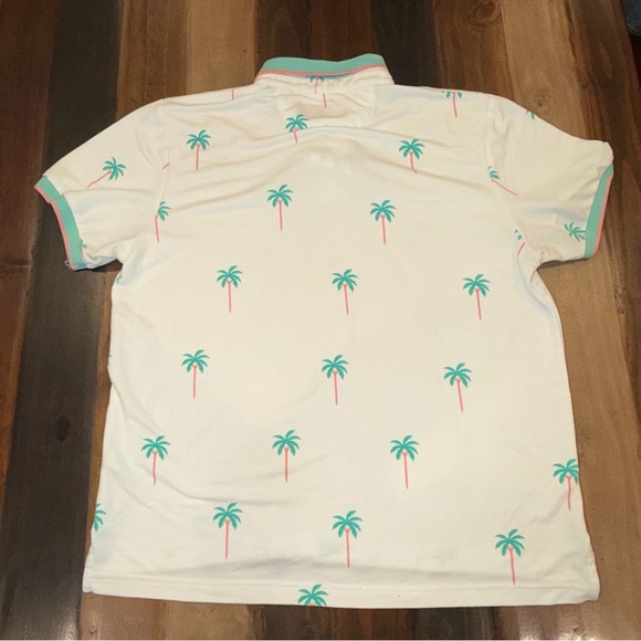 Chubbies Men’s Button Up Shirt - Picture 4 of 4